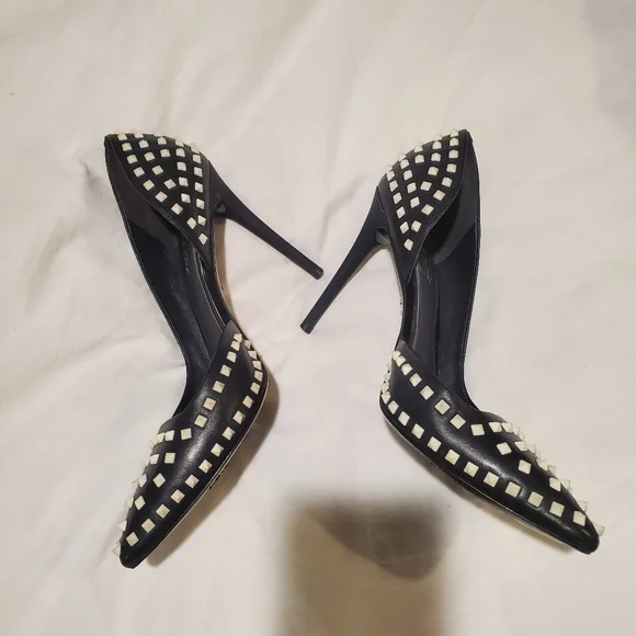 Kenneth Cole New York Black / White Spiked d'Orsay Heels - Picture 9 of 9